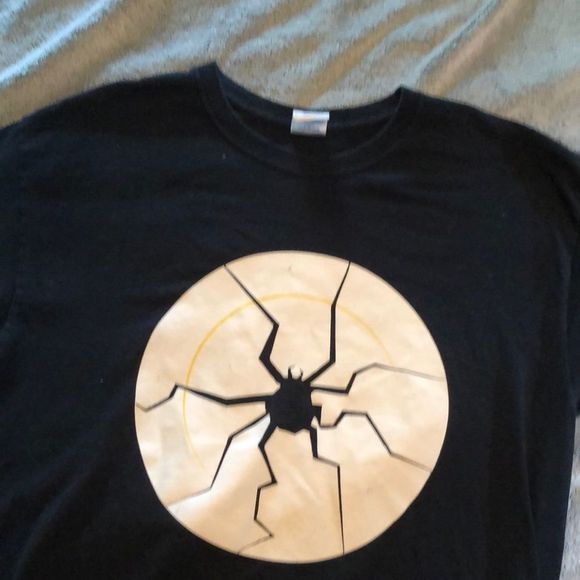 Gildan Halloween tshirt sz large Spider/Moon/All Hallows Eve black,white/yellow - Picture 1 of 15